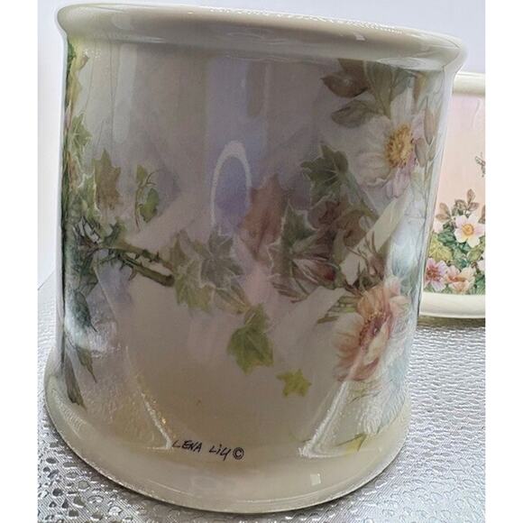 Carson Porcelain Butterflies & Flowers Candle Holder Art By Lena Liu - Picture 5 of 11